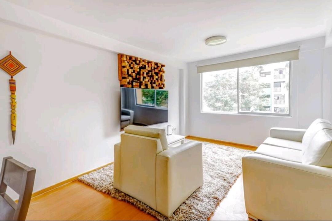 House * Lima